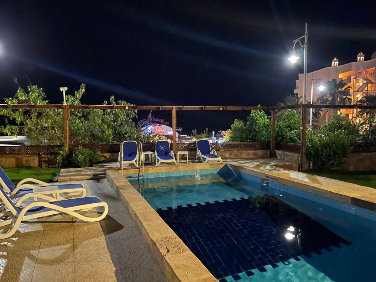 One Bedroom Chalet Managed By Lilly Apartments フルガダ エクステリア 写真