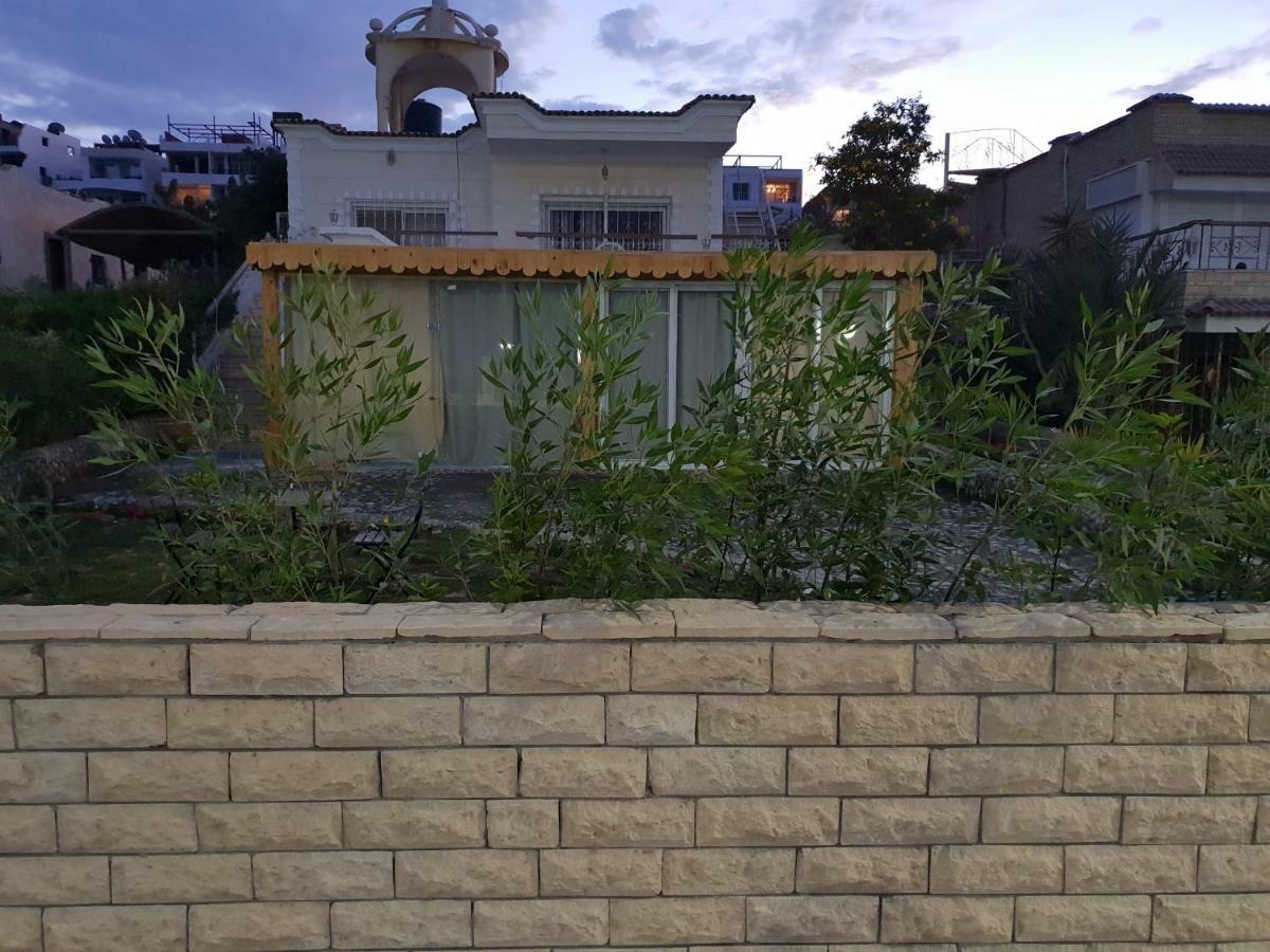 One Bedroom Chalet Managed By Lilly Apartments フルガダ エクステリア 写真